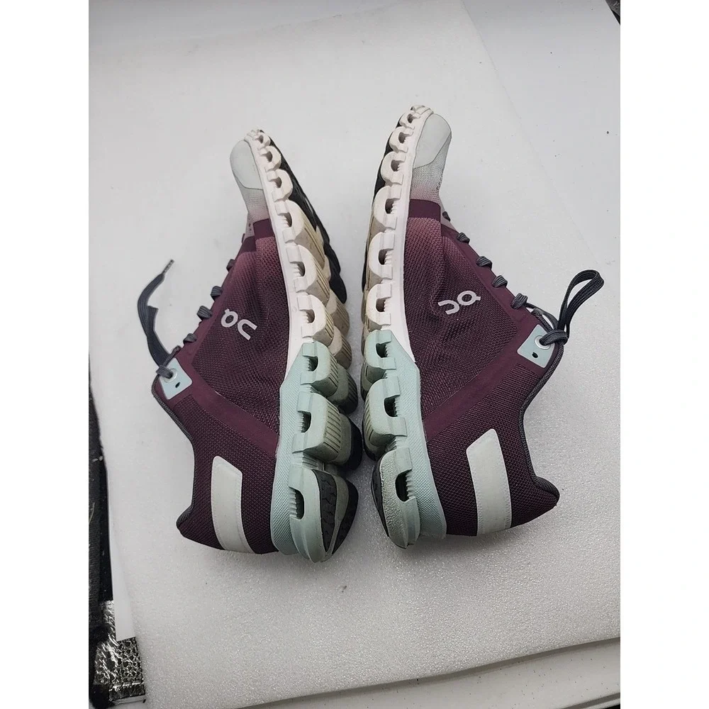 On Cloudflow Running Shoes Womens Size 8 Gray Maroon Athletic Lace Up Sneakers - Picture 8 of 10